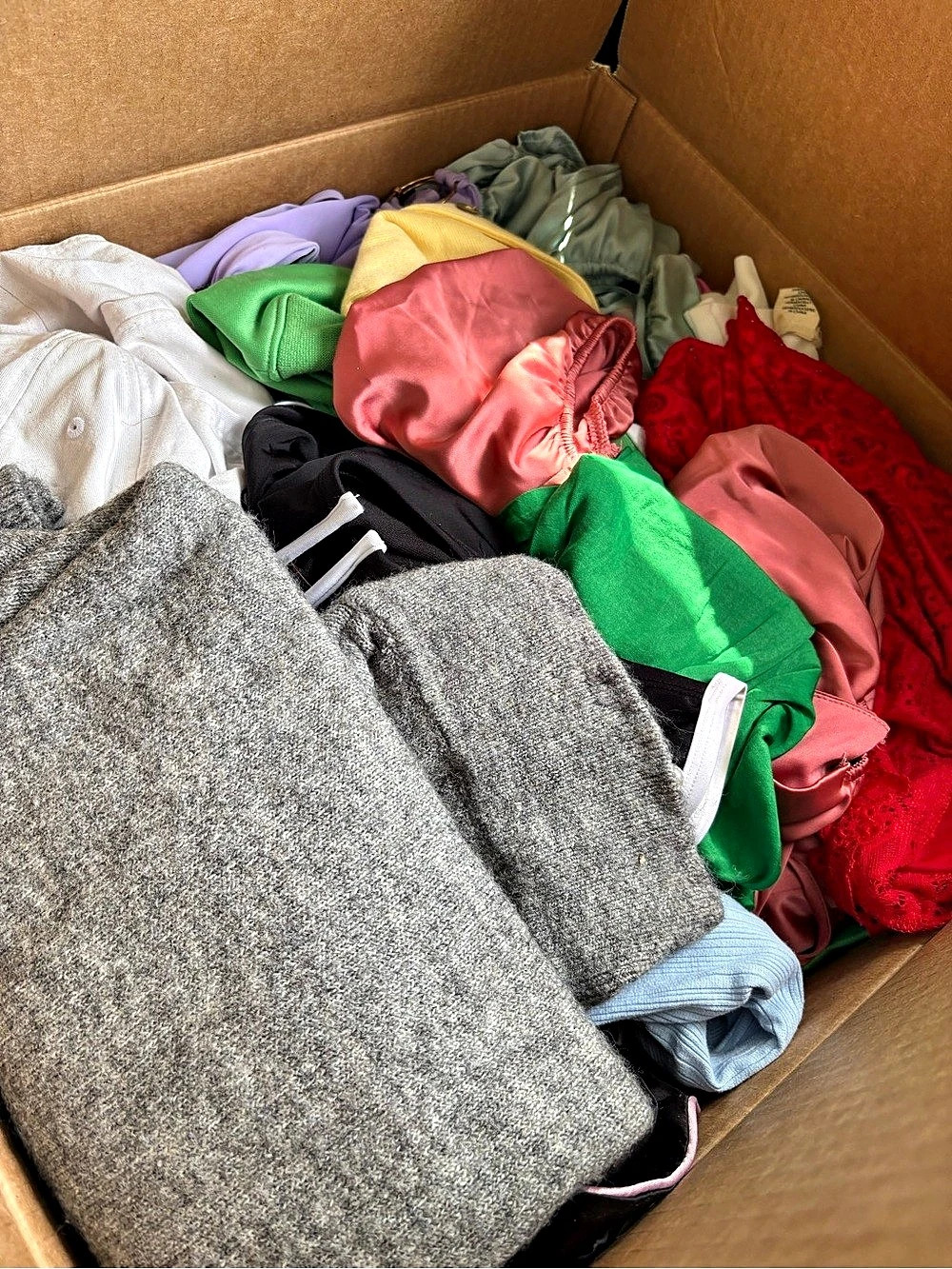 Mixed Clothing Lot